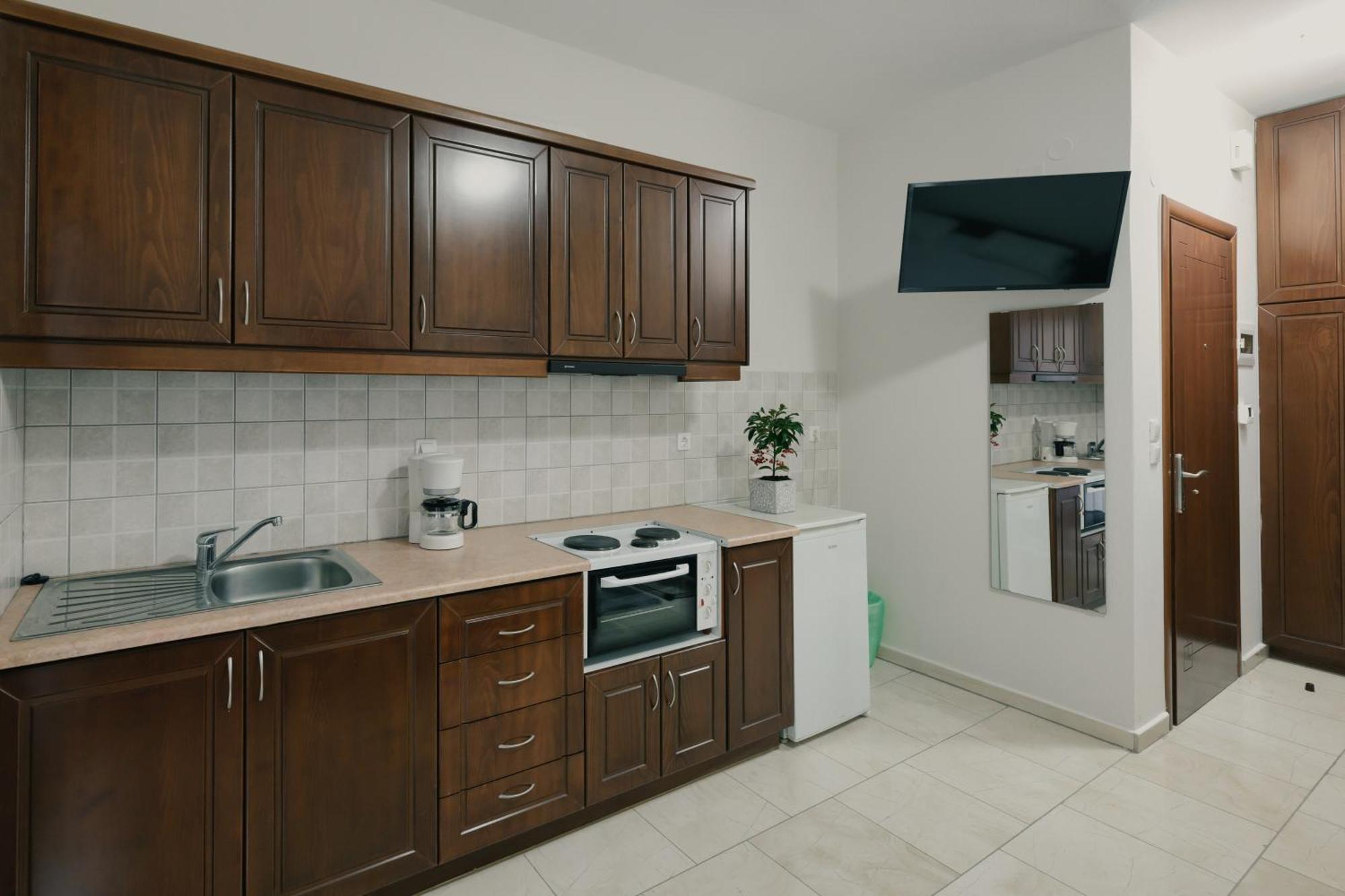O Fotis Studios & Apartments Яніна Екстер'єр фото