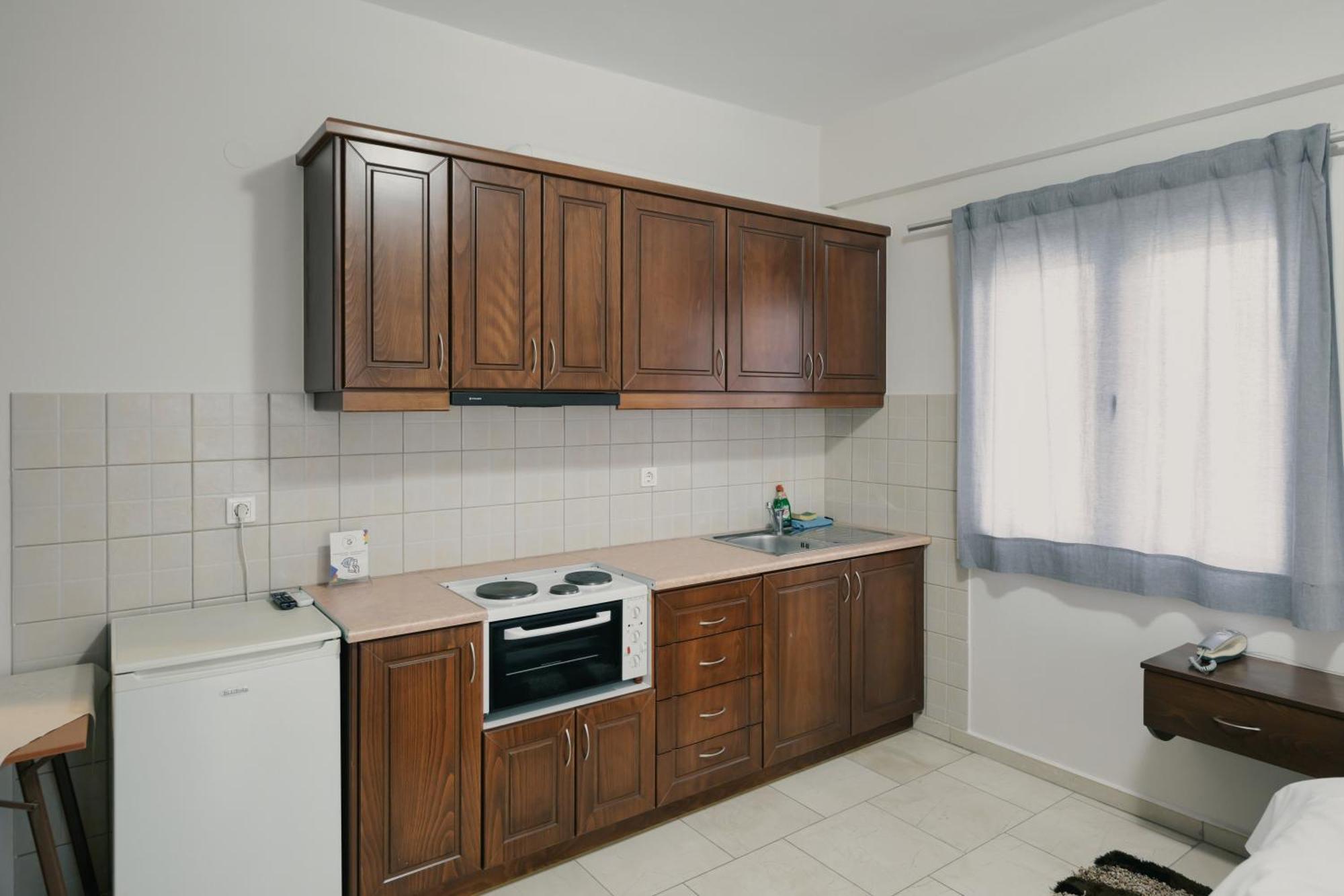 O Fotis Studios & Apartments Яніна Екстер'єр фото